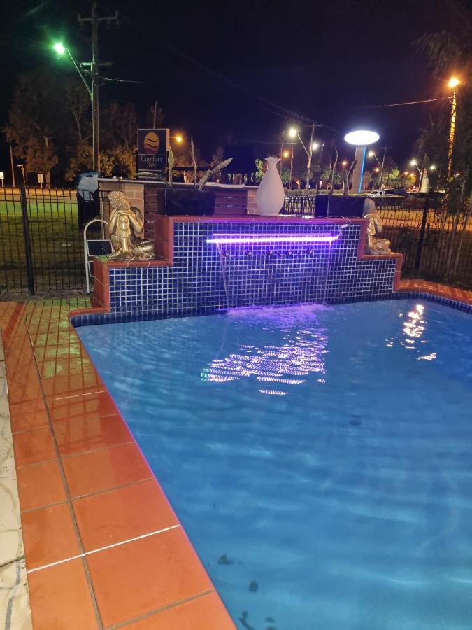 Country Plaza Motel Taree Exterior photo